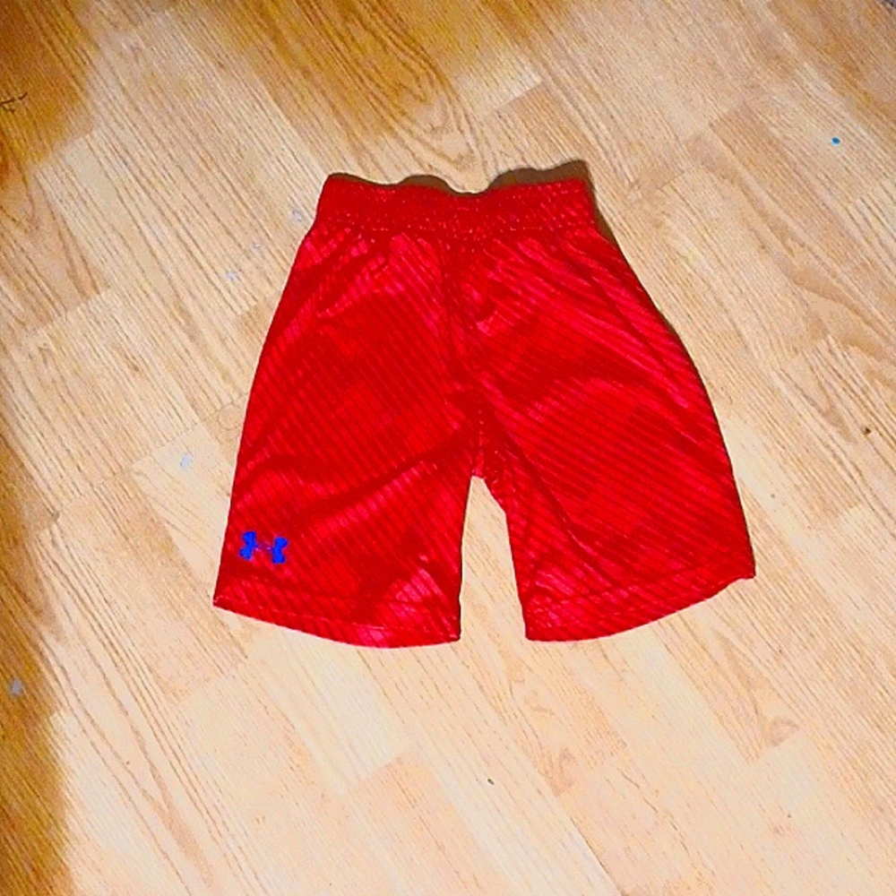 Boys Under Armour shorts